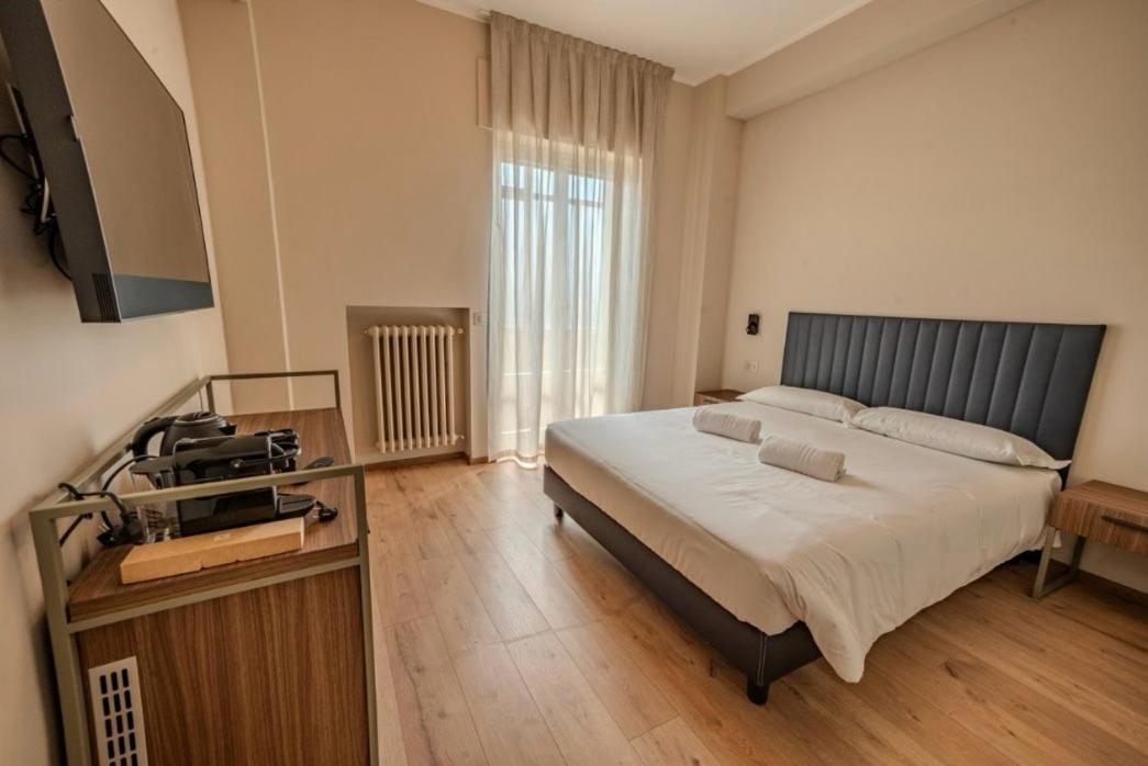 Urban Hotel Pescara Exteriör bild